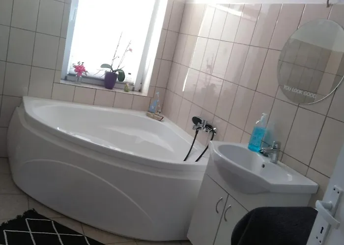 Stellas Monteurwohnungen Apartment